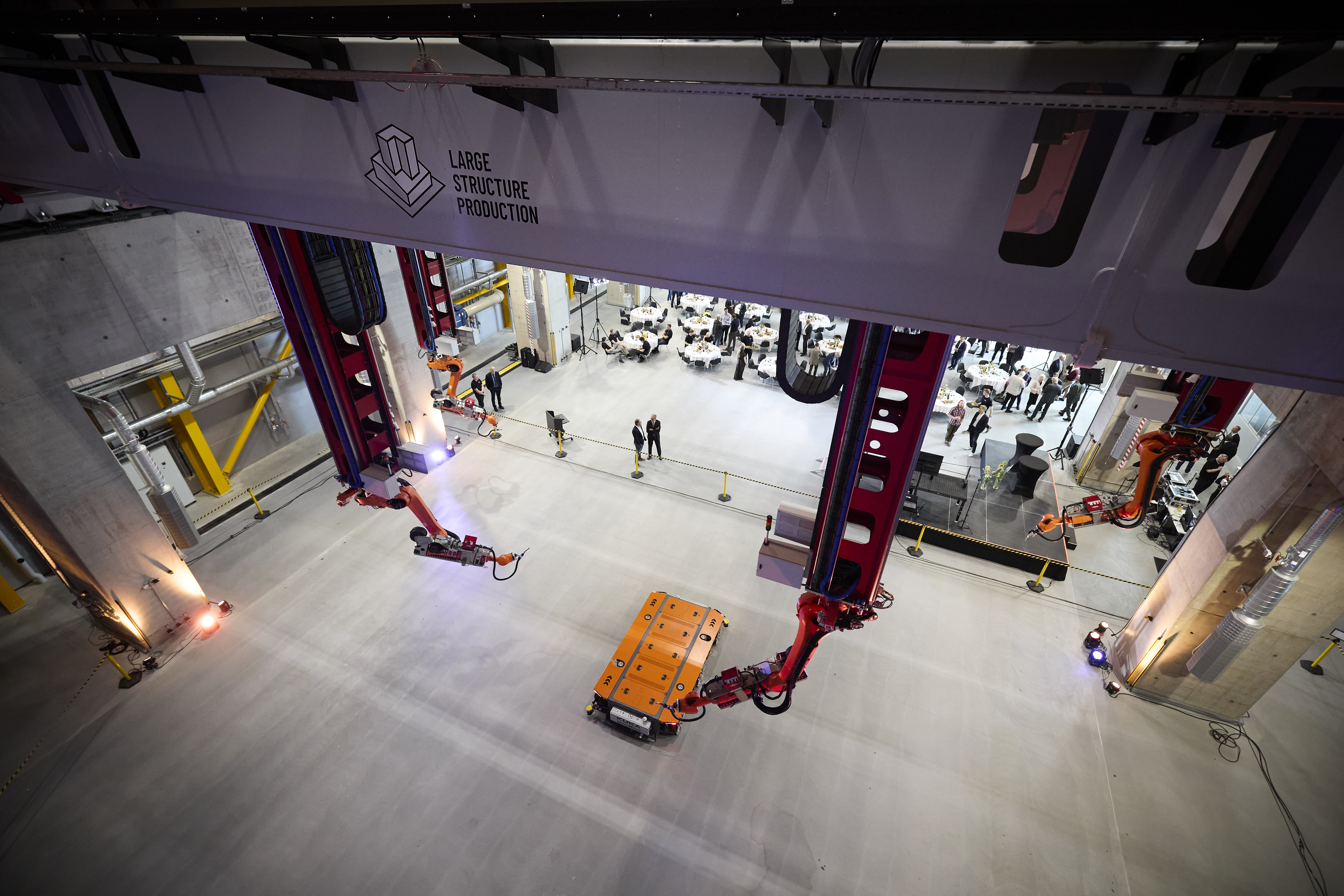 SDU Center for Large Structure Production (LSP) at Odense Harbour. Foto: Robert Wengler