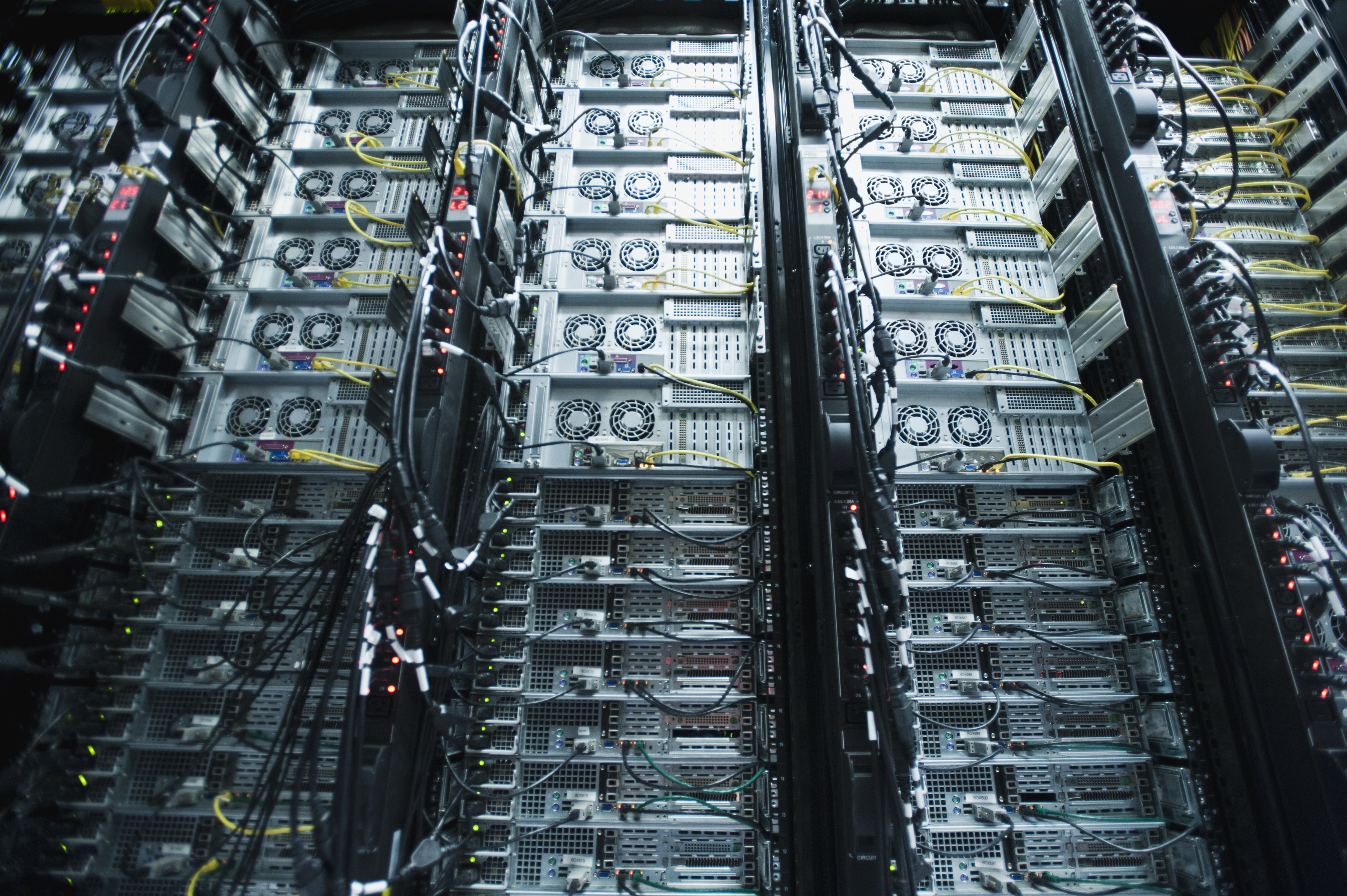 Data centre server racks and cables